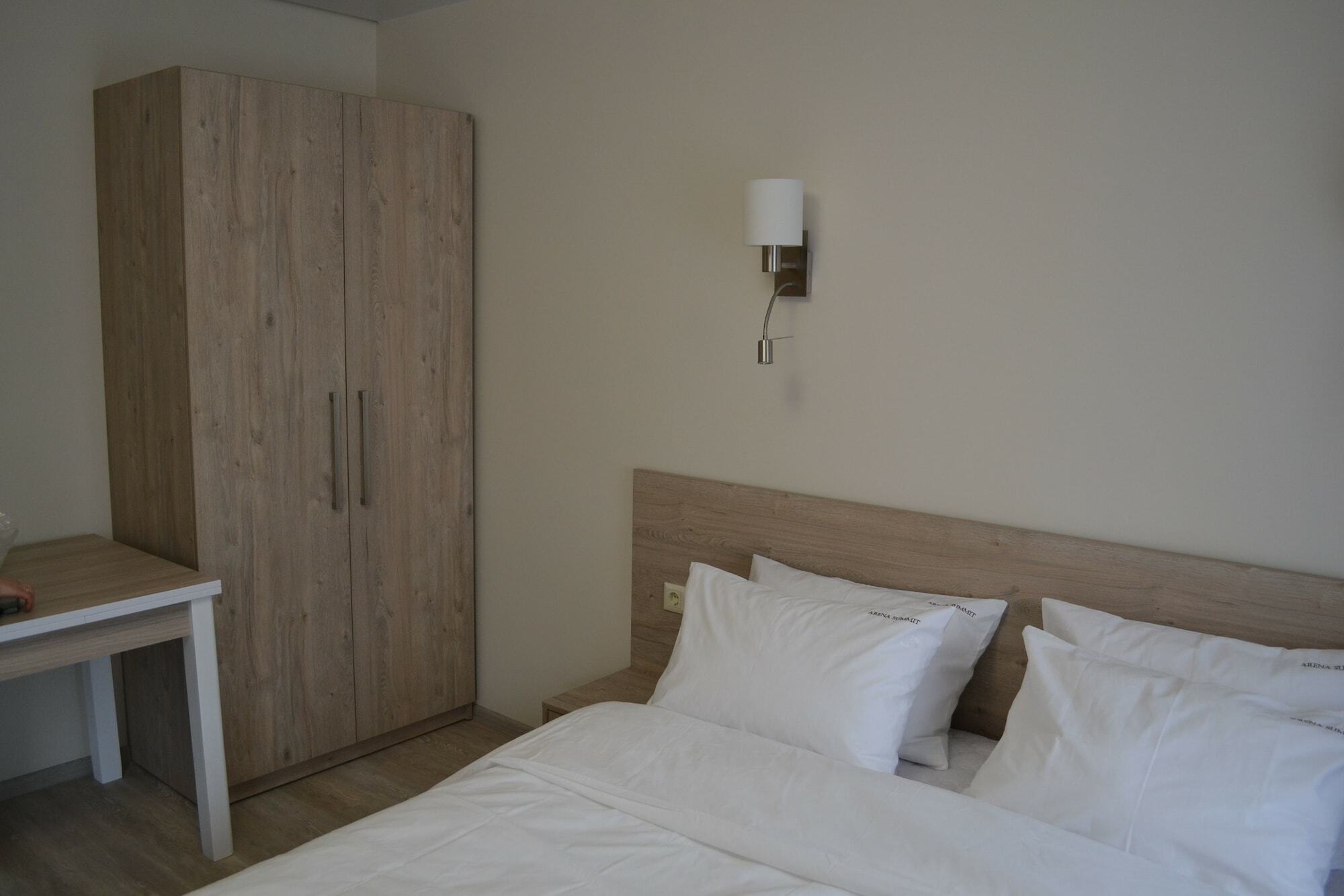 Arena Summit Apart Hotel Kiev Luaran gambar